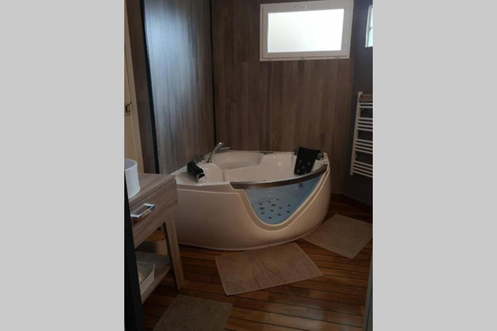Appartement, Les Templiers, Rdc Vue Mer Proche Centre Ville 乌尔加特 外观 照片